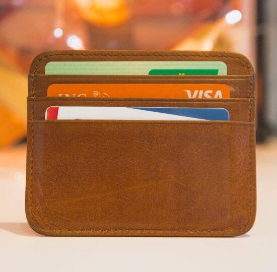 7 Tips for Incorporating Credit Cards Into Your Budget